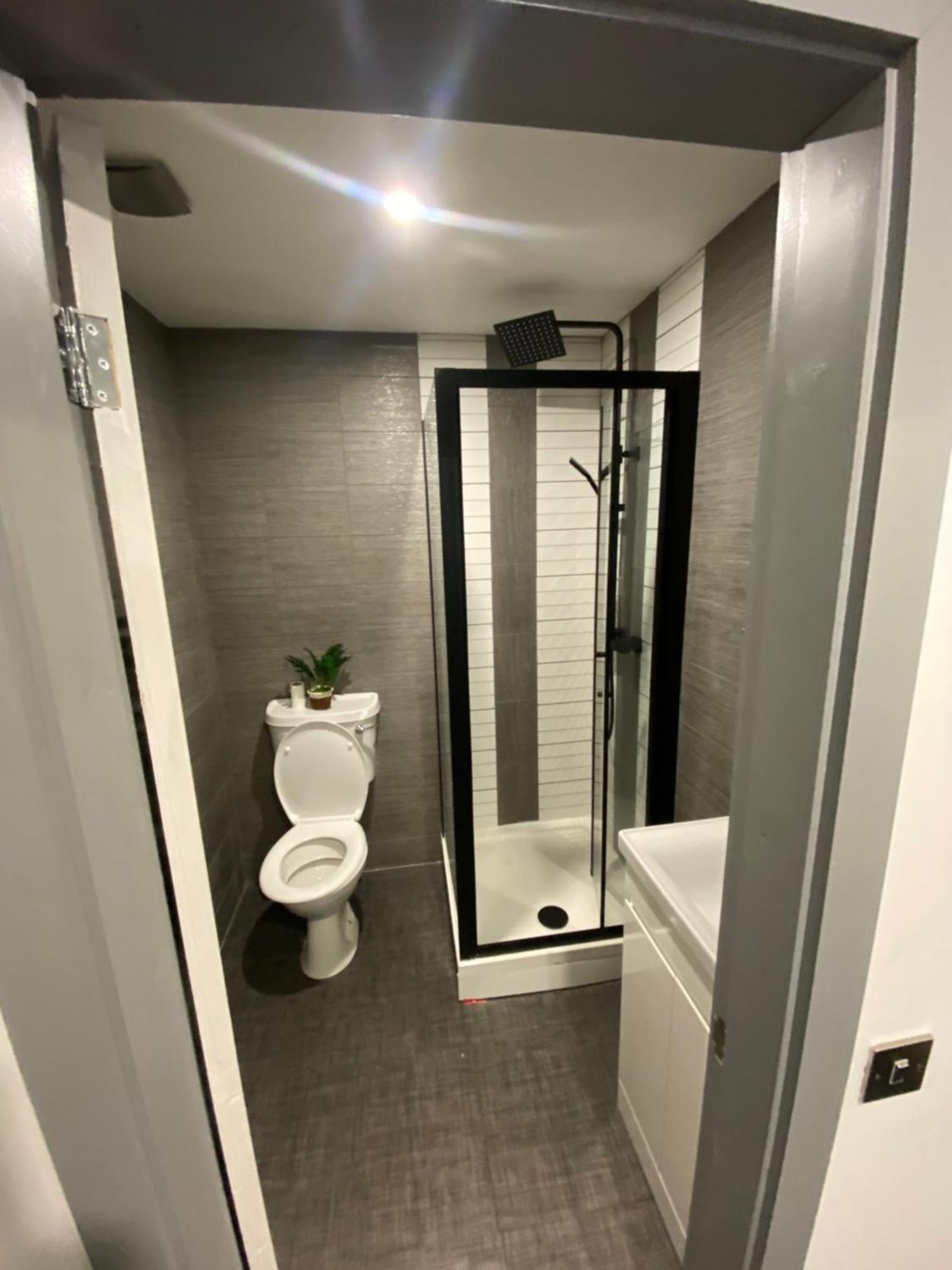 Lucy Street - Luxury En-suite - Perfect For Long Stays Manchester