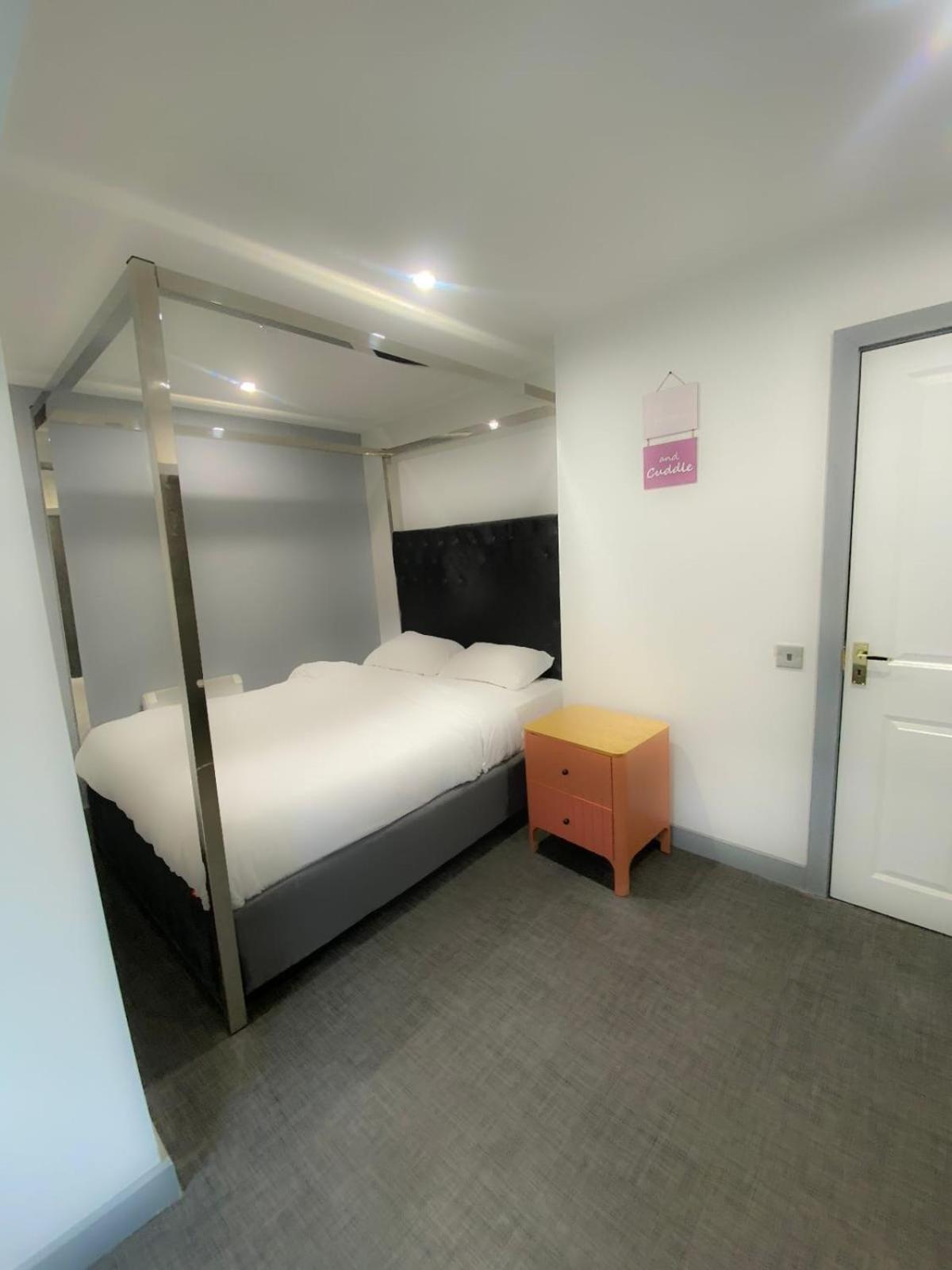 Homestay Lucy Street - Luxury En-suite - Perfect For Long Stays *